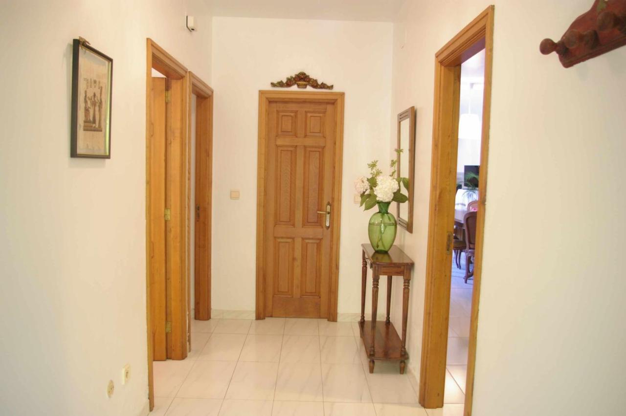 Villa Vivienda Tradicional Con Jardin Y Patio Interior Villanueva De Arosa Esterno foto